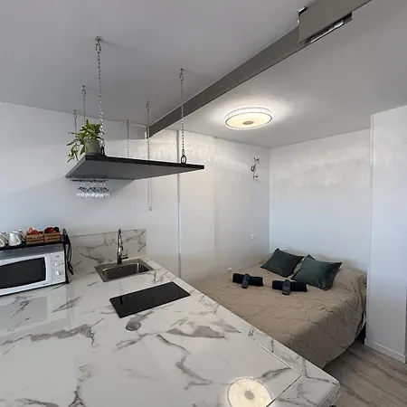 Apartment La Empurienne *